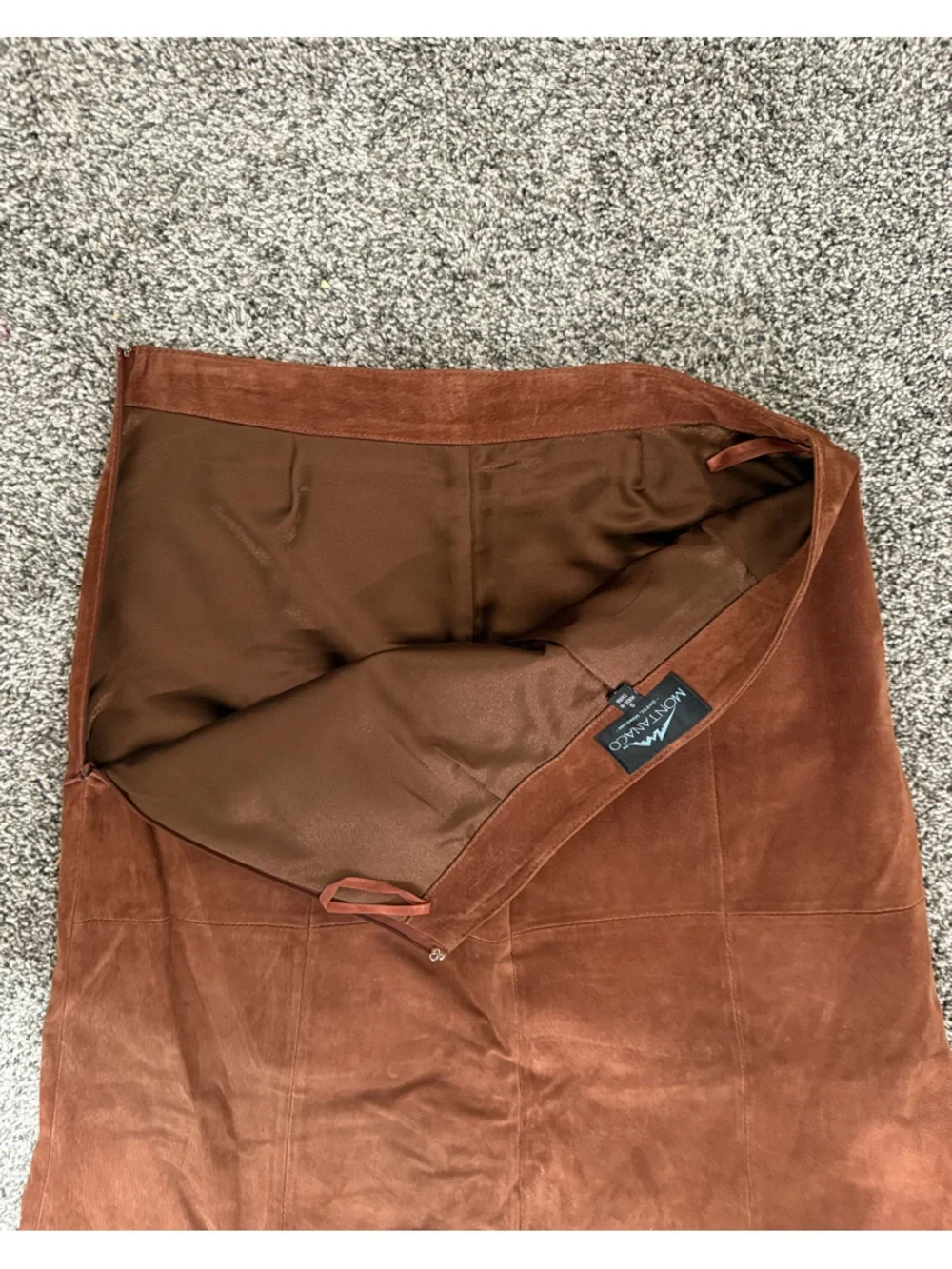 Montanaco women's suede leather skirt, size small